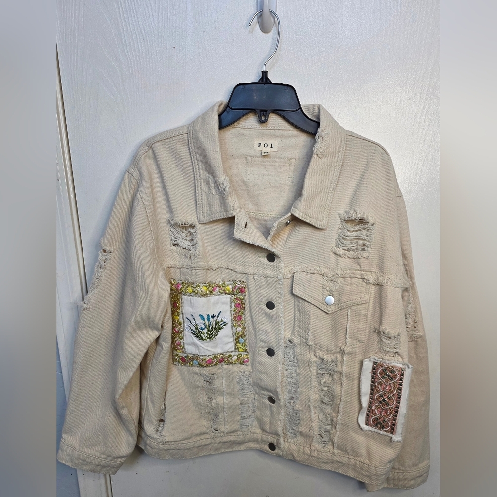 POL Women's Distressed Cream Patchwork Denim Jacket Like New!